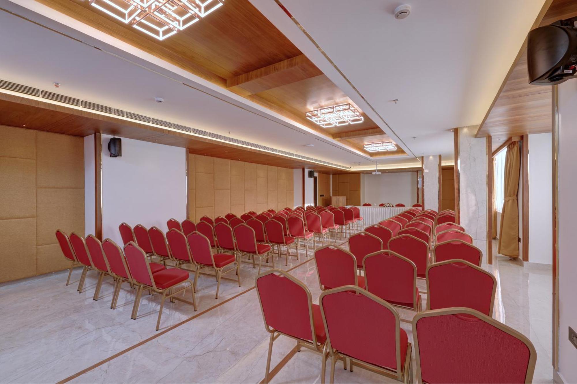 Hotel Cordial Sopanam Thiruvananthapuram ภายนอก รูปภาพ