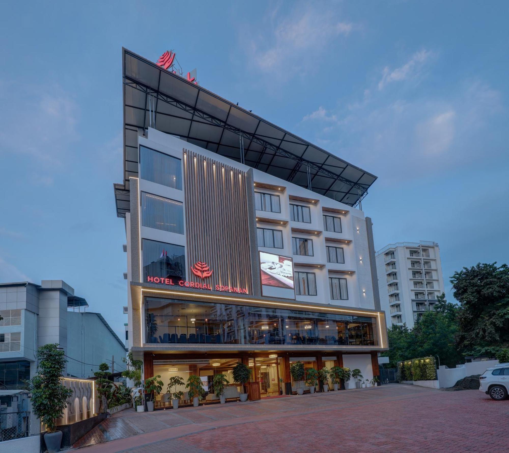 Hotel Cordial Sopanam Thiruvananthapuram ภายนอก รูปภาพ